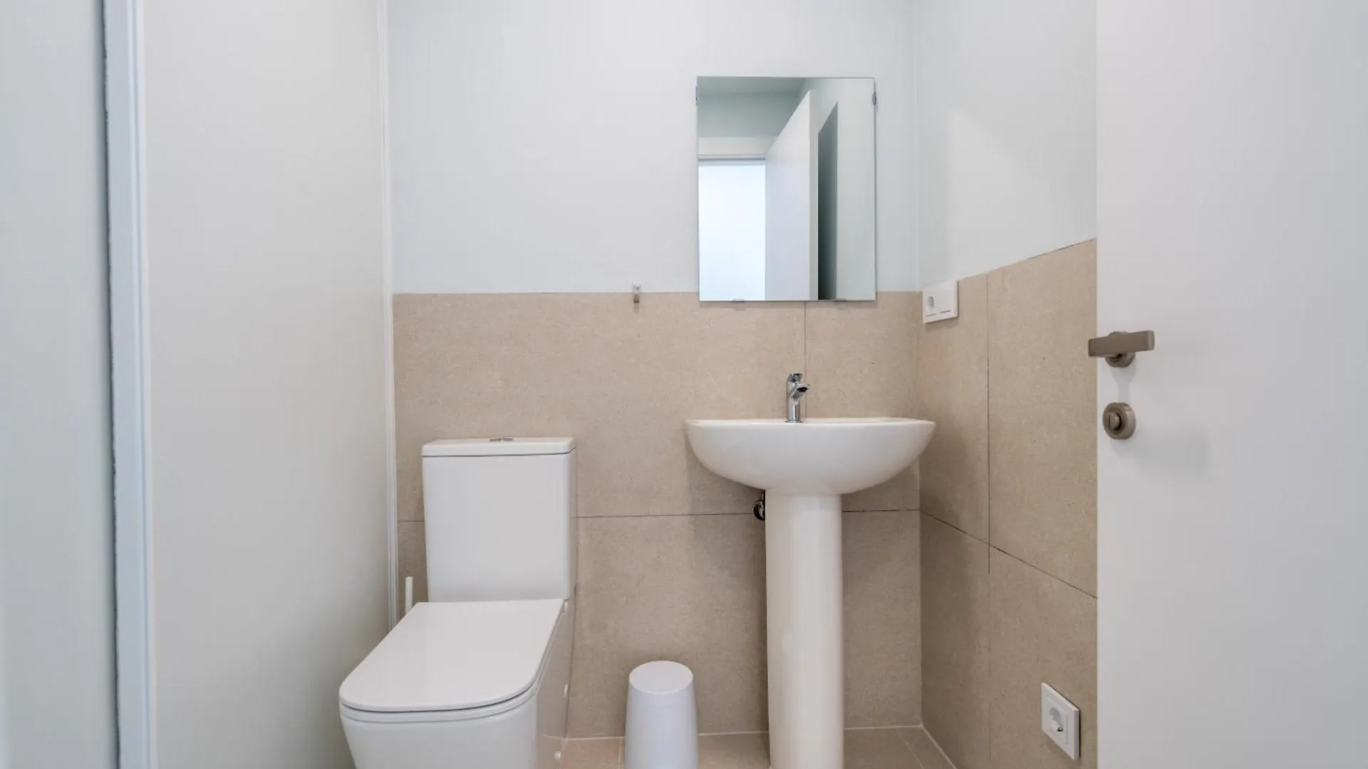 Moott Homes Suites Arco De Braulio 1B 阿尔梅里亚 公寓