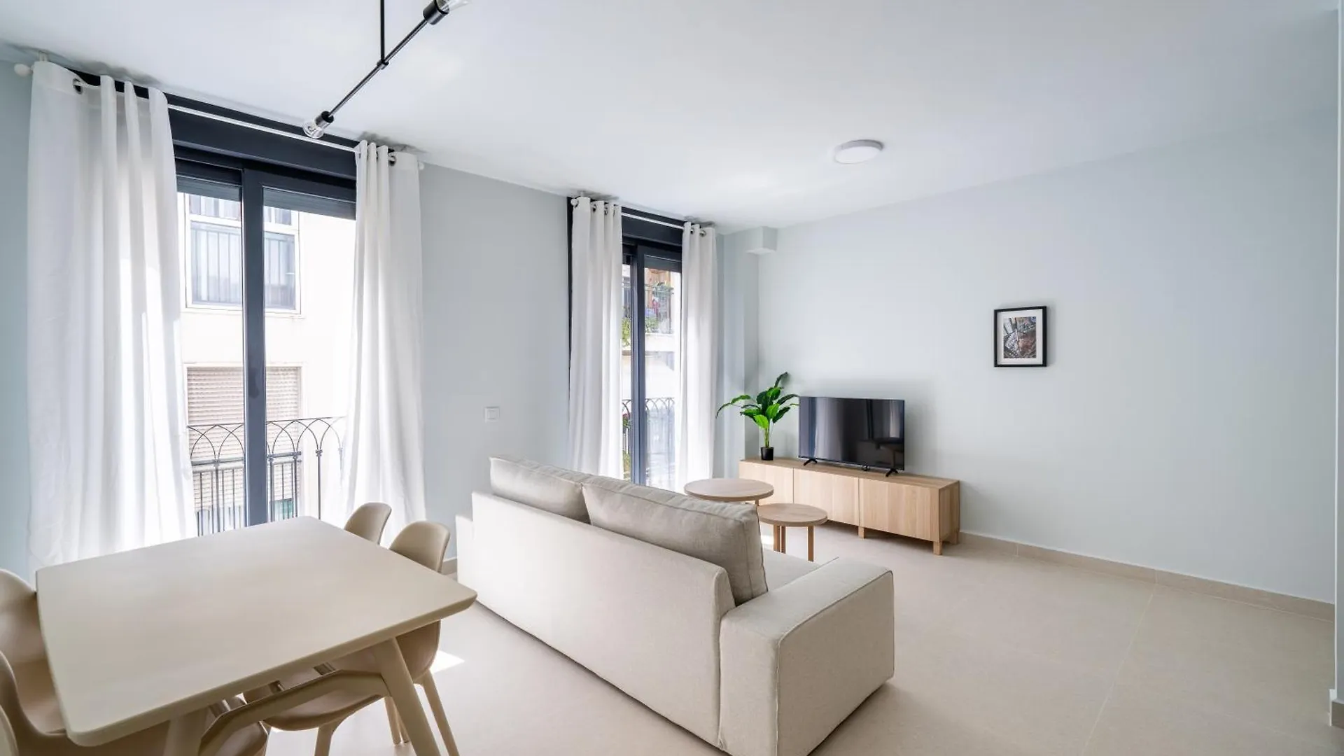 Moott Homes Suites Arco De Braulio 1B 阿尔梅里亚 公寓